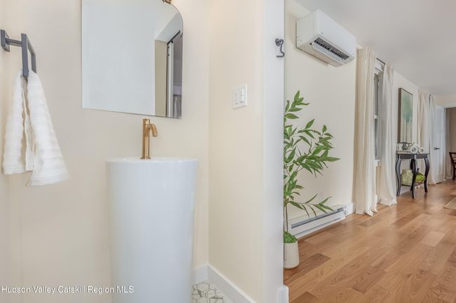 20 Cambell St, House other with 3 bedrooms, 3 bathrooms and null parking in Cottekill NY | Image 22