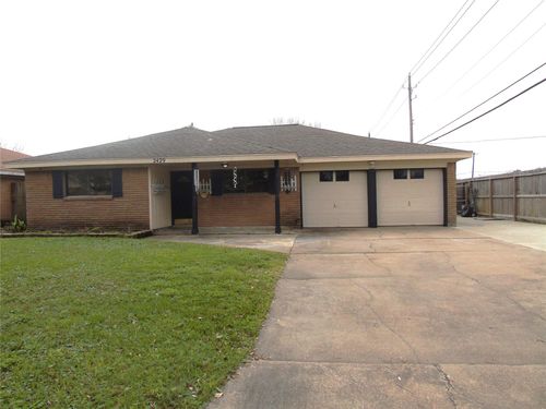2429 16th Avenue N, Texas City, TX, 77590 | Card Image