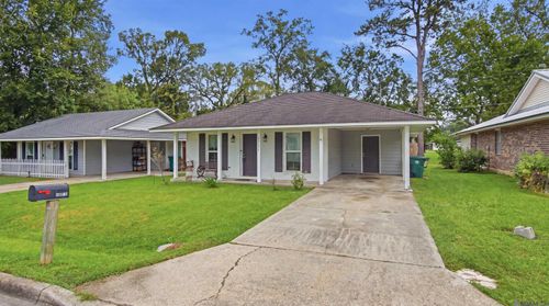 25577 Rosedown Dr, Denham Springs, LA, 70726-6332 | Card Image