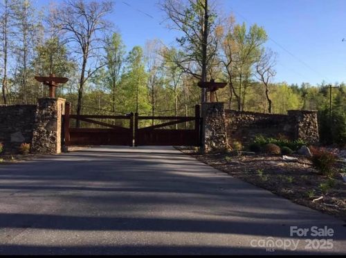 91-291 Crest View Dr S, Nebo, NC, 28761 | Card Image