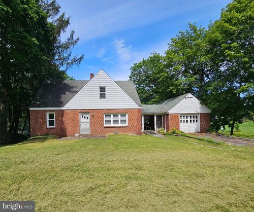 800 Thompson St, LEMONT, PA, 16851 | Card Image