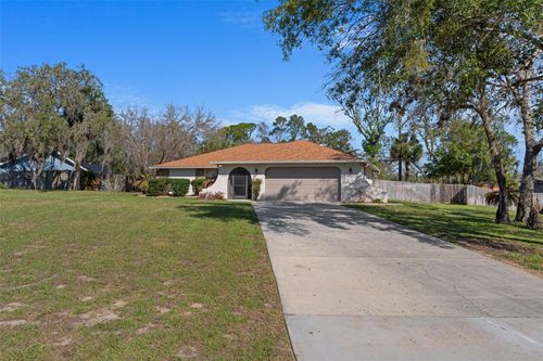 7851 Floral Dr, WEEKI WACHEE, FL, 34607-2224 | Card Image