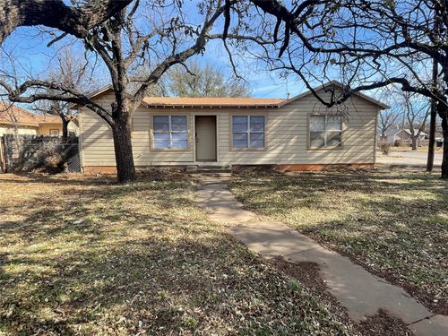 249 S Mockingbird Ln, Abilene, TX, 79605-1845 | Card Image