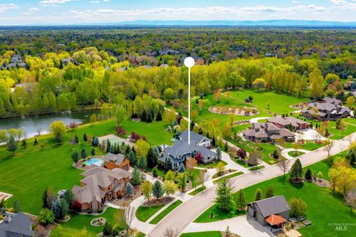 2230 N Vizcaya Way, Eagle, ID, 83616-5434 | Card Image