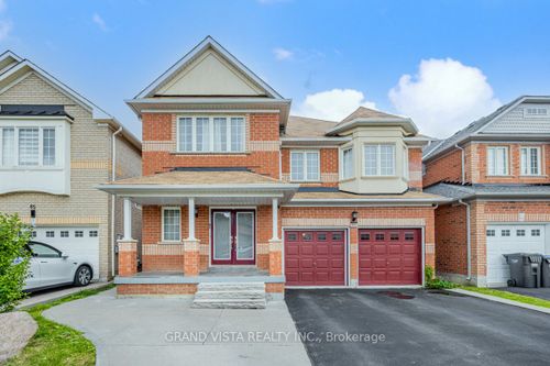 83 Chalkfarm Cres, Brampton, ON, L7A3V9 | Card Image