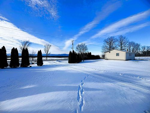 7323 Vt Route 22a, Addison, VT, 05491-8922 | Card Image