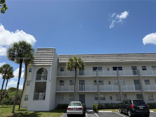 201-8305 Sunrise Lakes Blvd, Sunrise, FL, 33322-1591 | Card Image