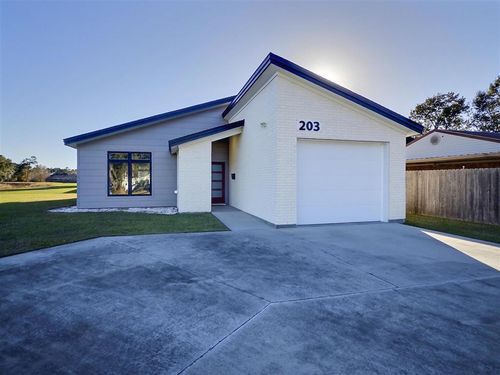 203 Heather St, Lake Charles, LA, 70605-6505 | Card Image