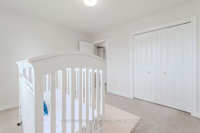 135 Harding St, House other with 3 bedrooms, 3 bathrooms and 1 parking in Kitchener ON | Image 16