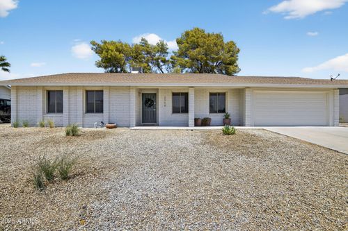 3754 E Wethersfield Rd, Phoenix, AZ, 85032-7381 | Card Image