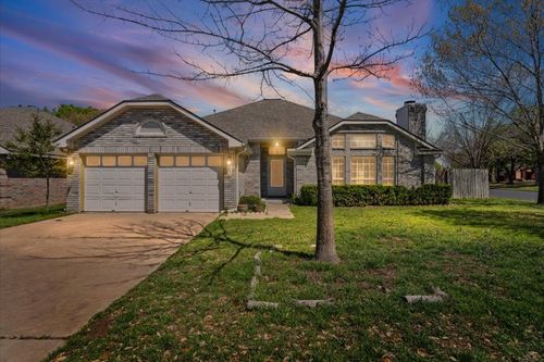 8900 Marthas Dr, Austin, TX, 78717-3024 | Card Image