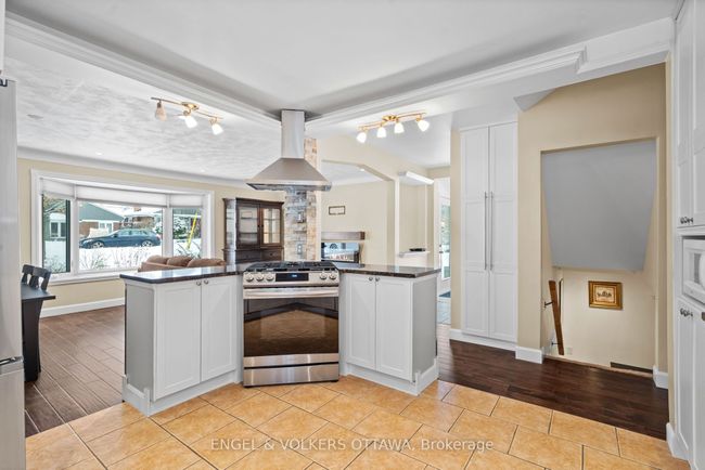 797 Hamlet Rd, House other with 2 bedrooms, 2 bathrooms and 2 parking in Ottawa ON | Image 15