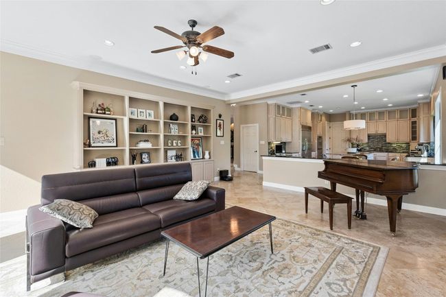 3205 Rustic River Cv, House other with 5 bedrooms, 5 bathrooms and 6 parking in Austin TX | Image 7