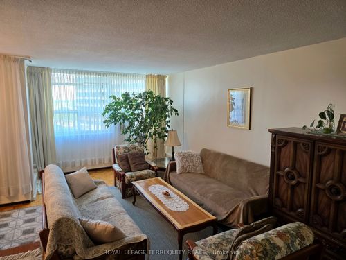 917-451 The West Mall St, Etobicoke, ON, M9C1G1 | Card Image