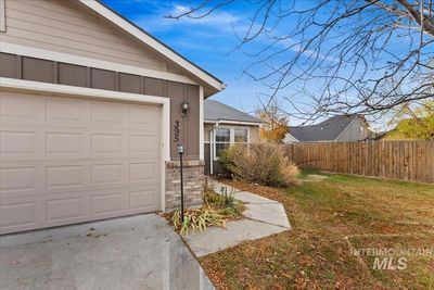 395 W White Sands, House other with 3 bedrooms, 2 bathrooms and 2 parking in Meridian ID | Image 2