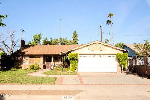 8601 Gloria Avenue, North Hills, CA, 91343 | Card Image