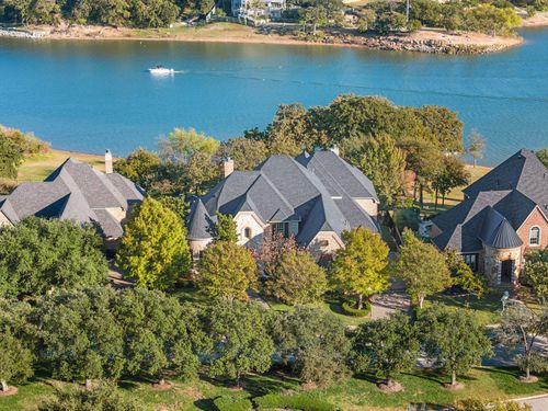 3114 Lake Creek Dr, Highland Village, TX, 75077-1823 | Card Image