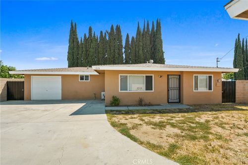 1378 S Gibbs St, Pomona, CA, 91766-4454 | Card Image