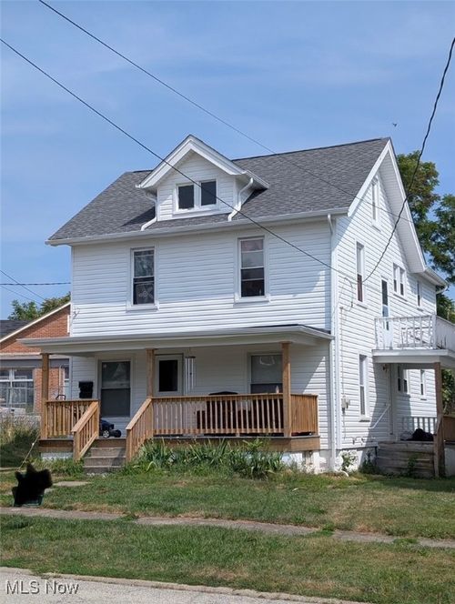 110 Bell Ave, Elyria, OH, 44035-3102 | Card Image