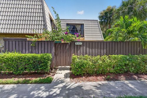 5107 51st Way, West Palm Beach, FL, 33409-7123 | Card Image