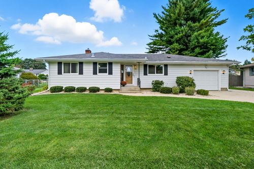 342 E Kohler Street, Sun Prairie, WI, 53598 | Card Image