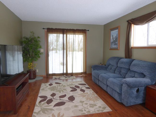 Living Room a.JPG | Image 8