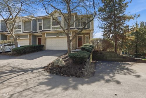 8073 Lower Bay Ln, Indianapolis, IN, 46236-9781 | Card Image