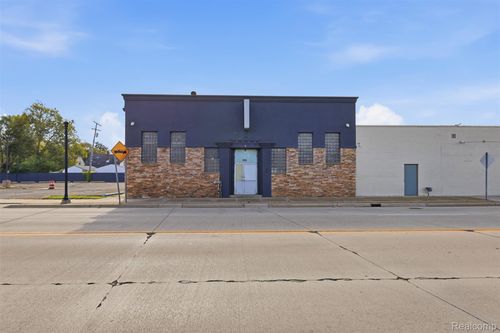 1024 E 9 Mile Road, Hazel Park, MI, 48030 | Card Image