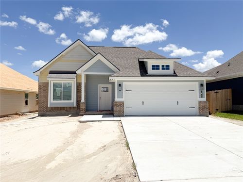 3168 Margaret Rudder Pkwy, Bryan, TX, 77808-1567 | Card Image
