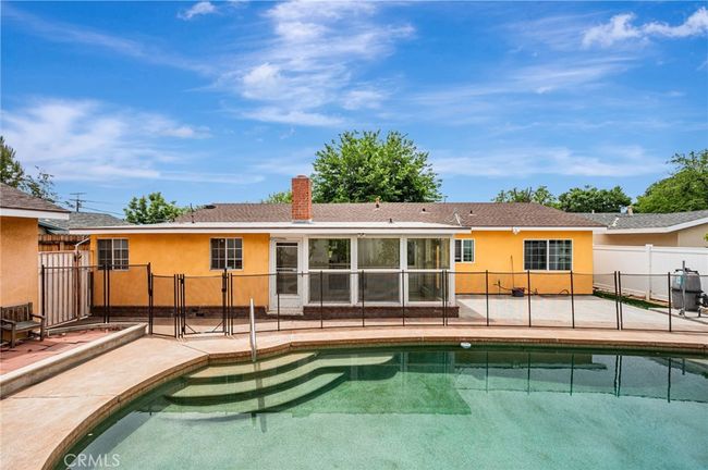 20129 Halsted St, House other with 3 bedrooms, 2 bathrooms and 2 parking in Chatsworth CA | Image 33