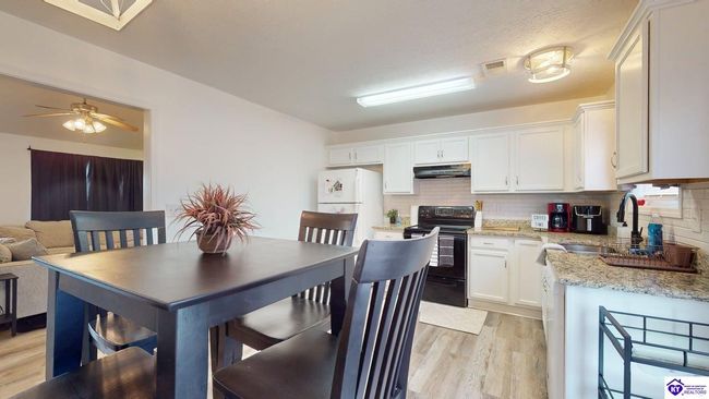 100 Derbyshire Ct, House other with 3 bedrooms, 2 bathrooms and null parking in Radcliff KY | Image 16
