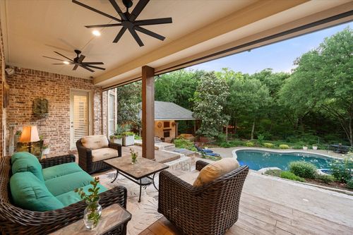 520 Round Hollow Ln, Southlake, TX, 76092-2219 | Card Image