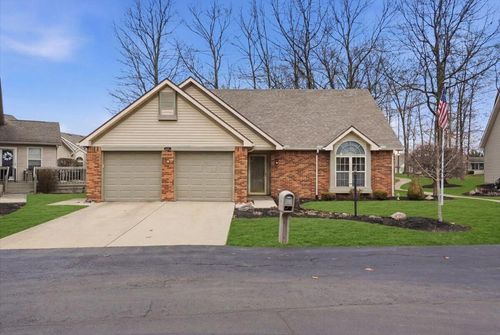 402 Woodside Pl, Bellefontaine, OH, 43311-1597 | Card Image
