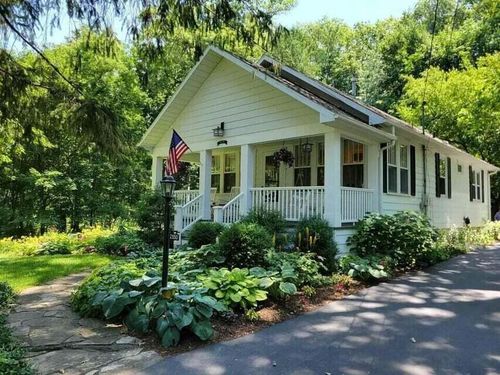 2350 South Shore Drive, Delavan, WI, 53115 | Card Image