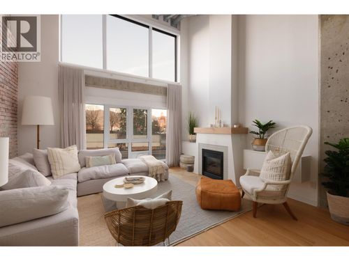 308-27 Alexander St, Vancouver, BC, V6A1B2 | Card Image