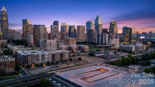 505-710 W Trade St, Charlotte, NC, 28202-1356 | Card Image