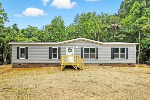 161 Crape Myrtle Ln, Wadesboro, NC, 28170-5001 | Card Image