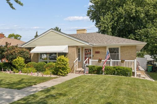 620 E 10th St, Lockport, IL, 60441-3618 | Card Image