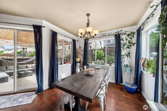 Kitchen nook easily fits 6 chairs | Image 9