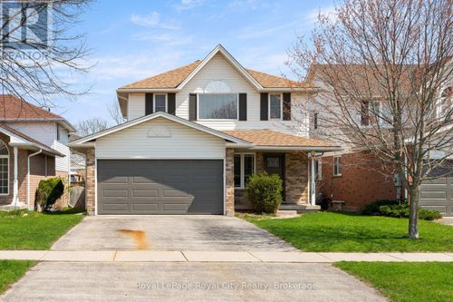 118 Clairfields Dr W, Guelph, ON, N1G5A5 | Card Image
