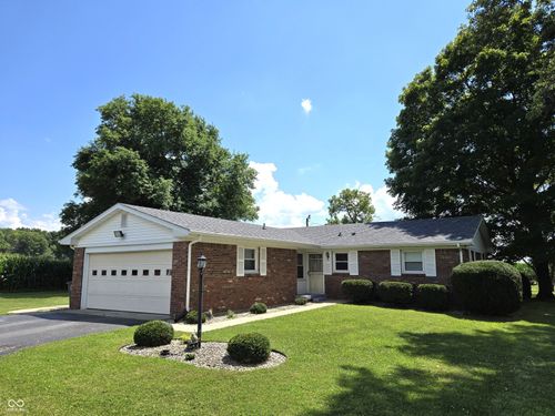 1598 S Thompson Rd, Shelbyville, IN, 46176-9286 | Card Image