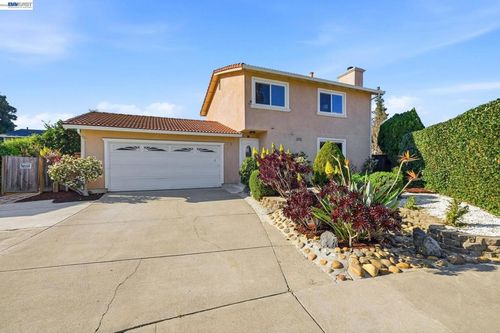 3861 Cosmic Pl, Fremont, CA, 94538-3486 | Card Image
