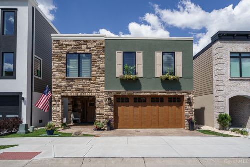 5749 Sanctuary Pl, Cincinnati, OH, 45230-7183 | Card Image