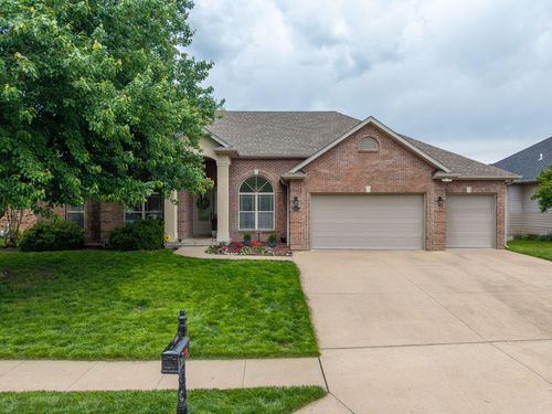 4803 Thornbrook Rdg, COLUMBIA, MO, 65203-9724 | Card Image