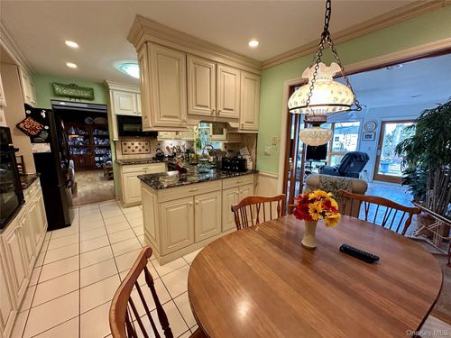 46 Wilmont Turn, Coram, NY, 11727-1039 | Card Image