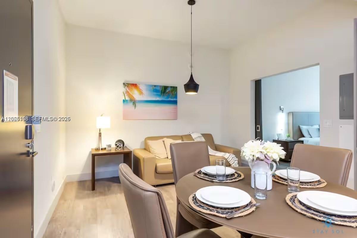 Residential in Hollywood 3