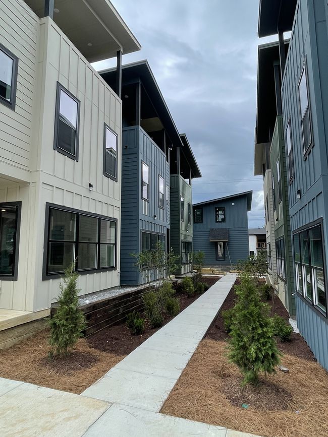 APT-1 - 1206 1 St Ave S, House other with 3 bedrooms, 3 bathrooms and null parking in Nashville TN | Image 38