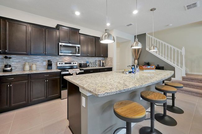 4014 Lana Ave, Townhouse with 5 bedrooms, 5 bathrooms and null parking in DAVENPORT FL | Image 11