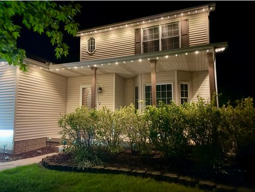 1 Quail Ct, Downs, IL, 61736-9323 | Card Image