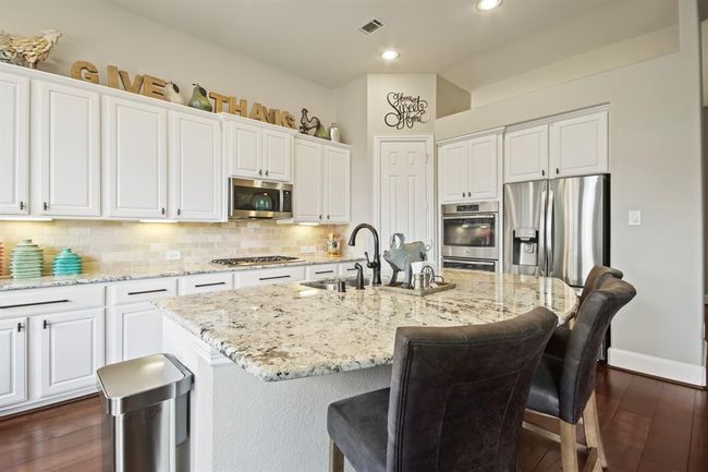 8307 Floating Heart Ct, House other with 4 bedrooms, 4 bathrooms and 3 parking in Conroe TX | Image 11